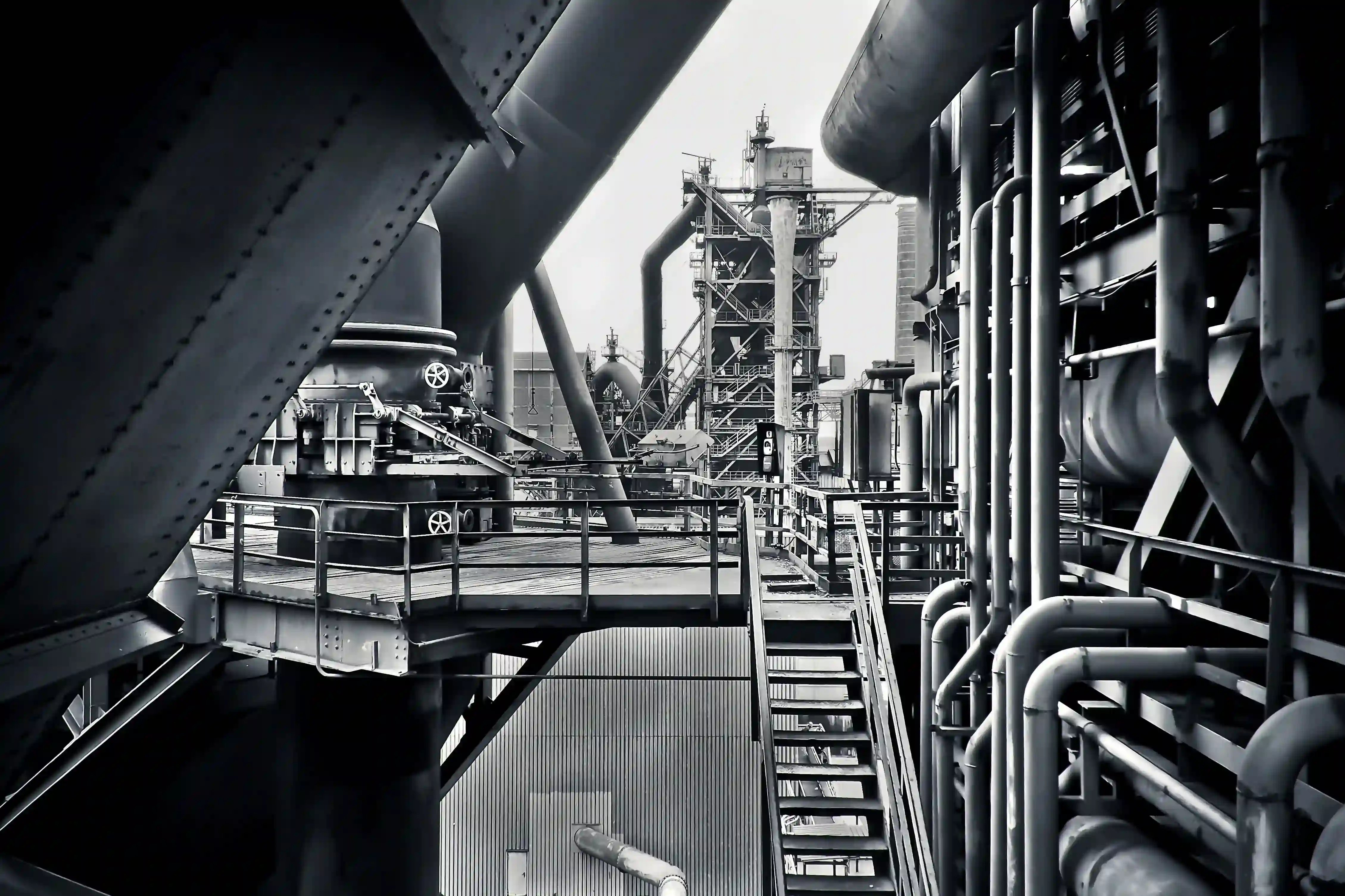 black-and-white-factory-industrial-plant-415945 (compressed)
